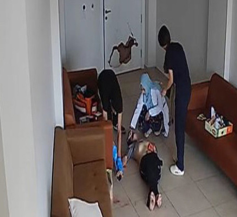 Tek kelimeyle skandal Zihinsel engelli hastaları odaya kilitlediler: Sonrası korkunç