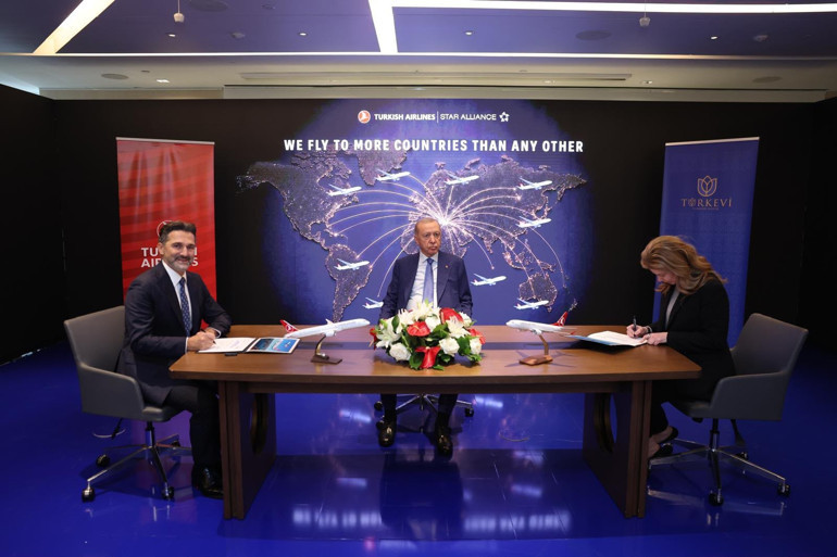 THY ile Boeing arasında 150 adet uçak siparişi anlaşması