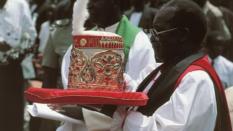 Uganda'nın içindeki Buganda! Kağıt üzerinde 'anayasal demokrasi' pratikte 5 krallık 4 Uganda'nın içindeki Buganda! Kağıt üzerinde 'anayasal demokrasi' pratikte 5 krallık