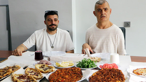 Yanlış iğne hayatını değiştirdi ama o pes etmedi: Annesinin lahmacunlarını Türkiye’ye tattırmak istiyor