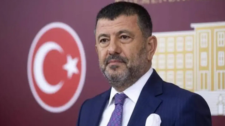 Yeni Parti Milletvekili Veli Ağbaba hastaneye kaldırıldı 2 Yeni Parti Milletvekili Veli Ağbaba hastaneye kaldırıldı