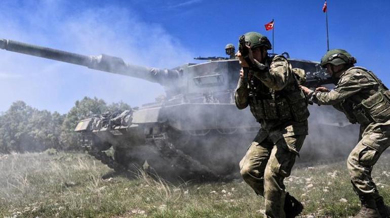 Yunanistan'da Türkiye yüzleşmesi! 'Gerçek gözümüzün içine bakıyor' itirafı: '10 acımasız soru'