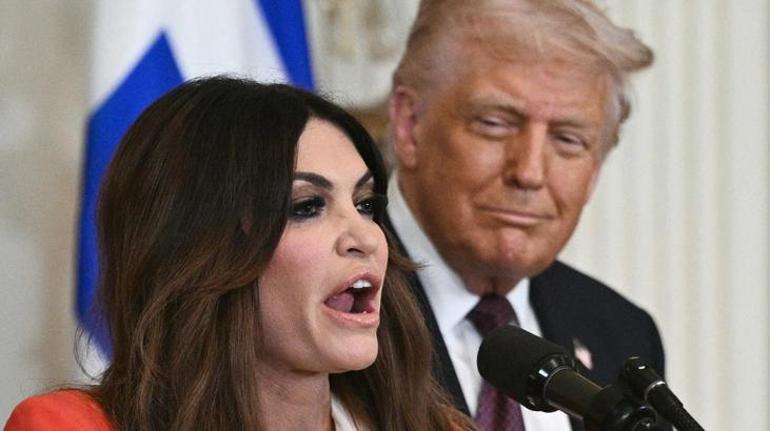 16 dakikalık kayıt ve gizli mesajlar! ABD-Yunanistan hattında Kimberly Guilfoyle skandalı büyüyor: 'Tatlım benim için hallet' 4 16 dakikalık kayıt ve gizli mesajlar! ABD-Yunanistan hattında Kimberly Guilfoyle skandalı büyüyor: 'Tatlım benim için hallet'