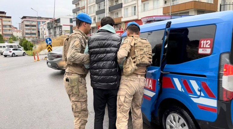 8,5 milyar liralık para hareketliliği | Batman merkezli 13 ilde yasa dışı bahis operasyonunda 119 gözaltı