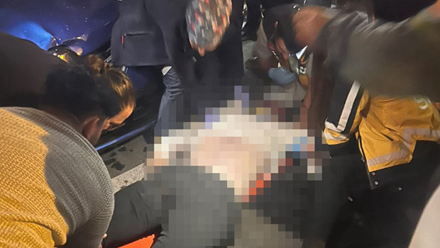Alanya’da feci kaza: Kamyonetin metrelerce sürüklediği genç motosiklet sürücüsü can verdi