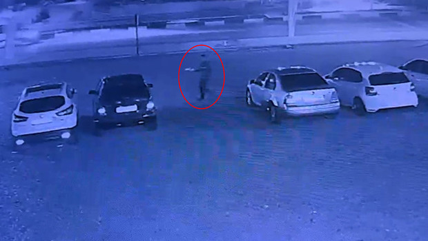 Antalya’da oto galeri kundaklandı: 6 otomobil benzinle ateşe verildi