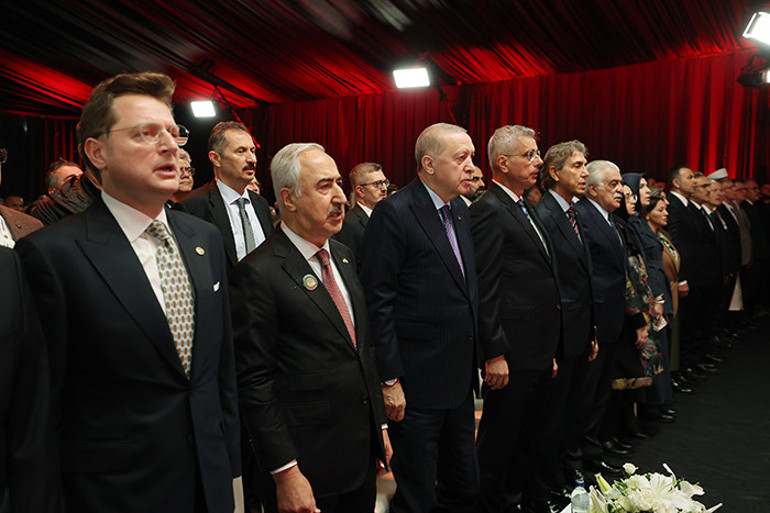 Cumhurbaşkanı Erdoğan müjdeyi verdi: 38 bin hekim dışı personel alacağız