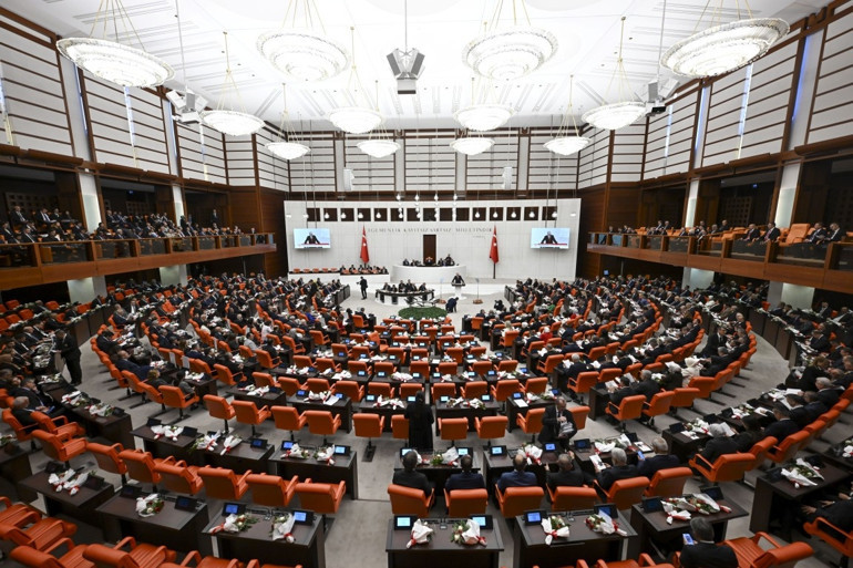 Cumhurbaşkanı Erdoğandan fon soruşturmasıyla ilgili açıklama: Kimsenin hakkını kimseye yedirmeyiz