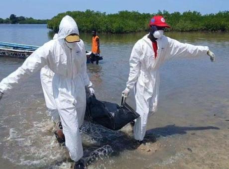 Gambiya’da göçmen teknesi battı: 12 kişi hayatını kaybetti