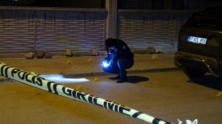 Konyada kadın cinayeti: Boşanma aşamasındaki eşini kızının gözü önünde öldürdü