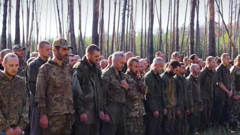 Ukrayna'nın yeni taktiği ortaya çıktı! 'Zombi araçlar' cepheye indi: 250 asker esir 3 Ukrayna'nın yeni taktiği ortaya çıktı! 'Zombi araçlar' cepheye indi: 250 asker esir
