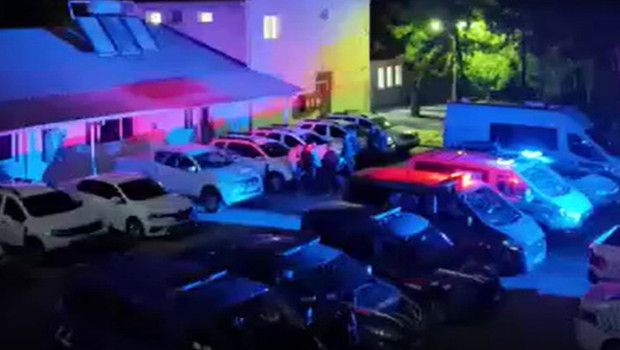 Yasa dışı bahis ve milyarlık aklama ağına baskın: 8 ilde 22 gözaltı